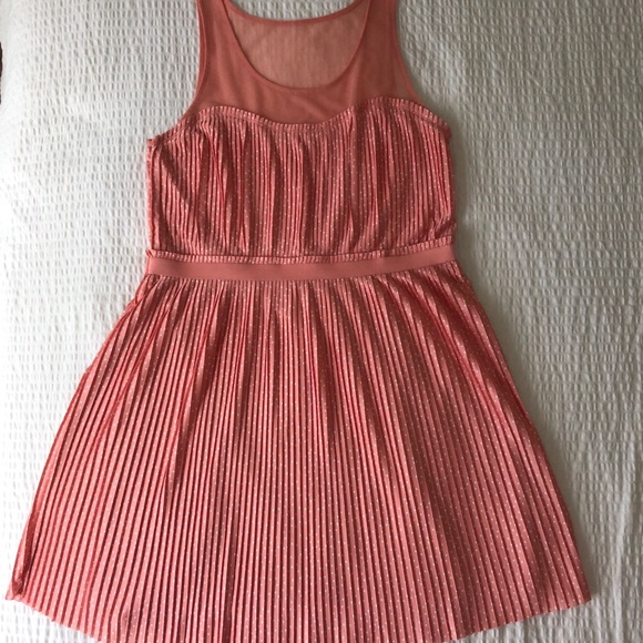 LC Lauren Conrad Dresses & Skirts - LC LAUREN CONRAD DRESS